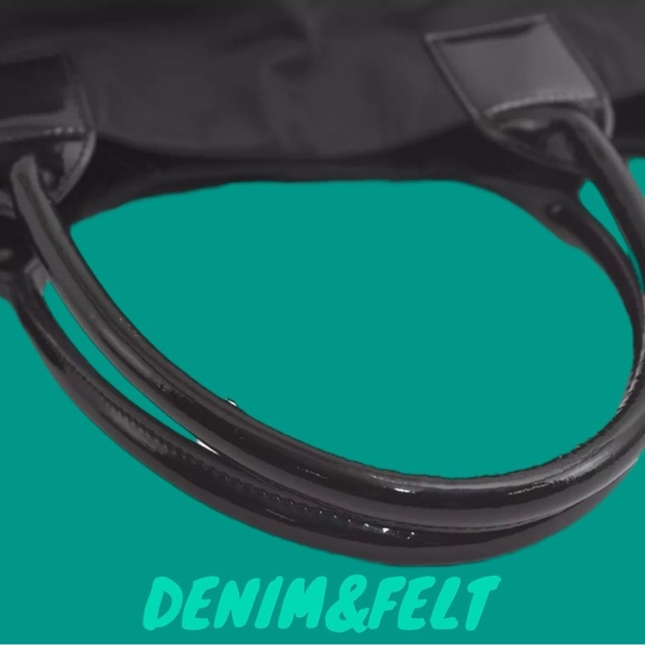 TORY BURCH Black Vintage Ella Nylon Enamel Shoulder Tote Bag/ Shoulder Bag 🖤🖤 - Picture 10 of 16